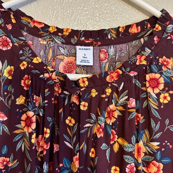Old Navy Floral Dress - Picture 7 of 7